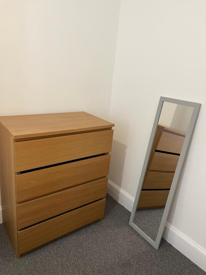 Room In Gloucester Road 4 Бристоль Экстерьер фото